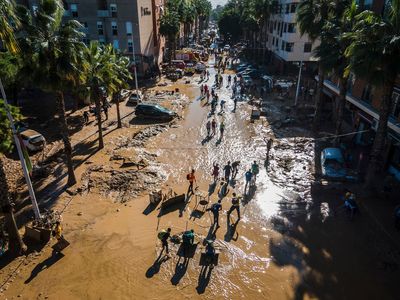 Osasuna dedicates soccer win to its coach and to victims of deadly floods in Valencia region