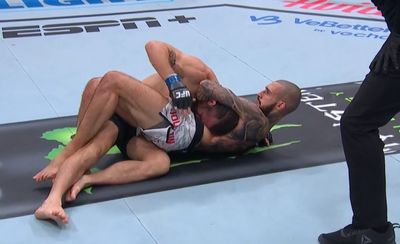 UFC Fight Night 246 video: Charles Jourdain taps Victor Henry in divisional debut