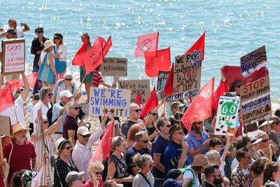 Thousands expected to march through London to demand cleaner water