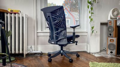 I've been using the world's first 3d-printed office chair for a week and it feels like it's from the future