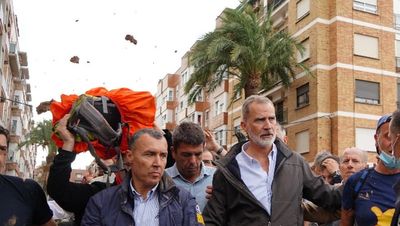 Watch: Spain’s king dodges mud from angry crowd in flood-hit Valencia