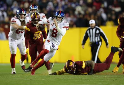 See it: Giants’ Daniel Jones trucks two Commanders defenders for TD