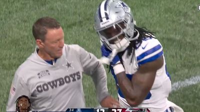 CeeDee Lamb Looked Hurt During Cowboys Loss to Falcons