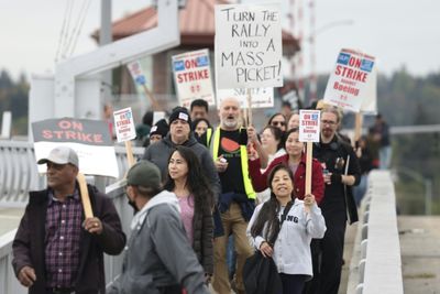 Striking Boeing Workers Set To Vote On Latest Offer