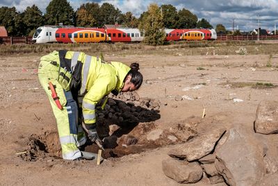 Bizarre 2,500-year-old burial of woman found with knife stuck to grave