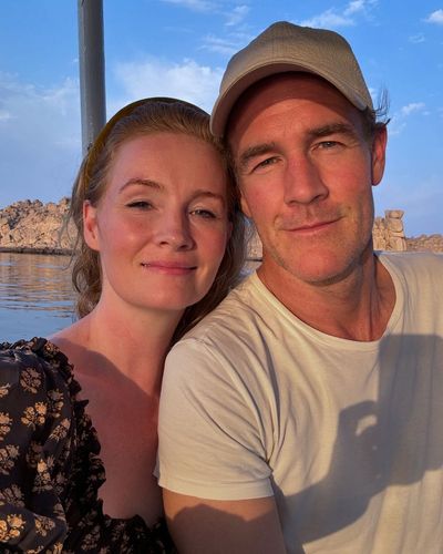 James Van Der Beek's wife shares heartfelt tribute amid his cancer battle