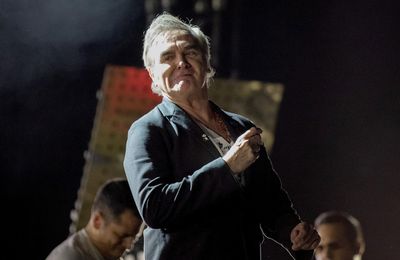 Morrissey's concert in Dallas cut short after stage invasion by fans