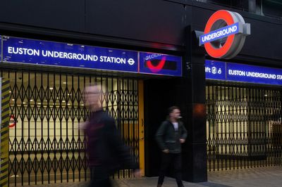 Tube strikes: Union chief 'not optimistic' for breakthrough as network shutdown looms on London Underground