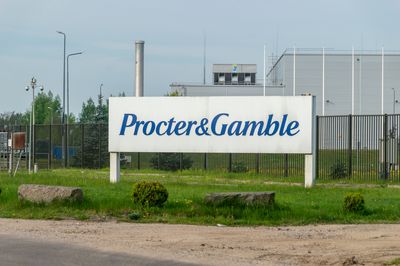 Is Wall Street Bullish or Bearish on Procter & Gamble Stock?