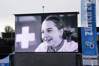 Anja Grossman in tears as she dedicates European cyclocross win to Muriel Furrer