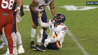 5 Great NFL Announcing Moments From Week 9: Charles Davis Tears Into the Bears