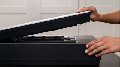 How to scan a document in a Windows computer