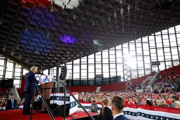 Footage Appears to Show Many Empty Seats at Trump North Carolina Rally on Day Before Election