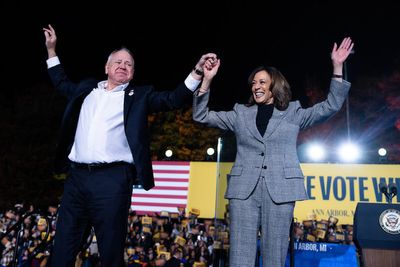 As dark money floods campaign, advocates hope Harris, Dems could push changes - Roll Call