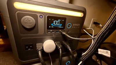 Anker Solix C1000 portable power station review