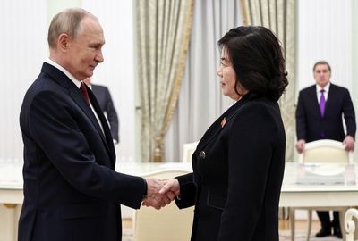 Putin meets N Korea foreign minister as Kyiv warns of troop deployment