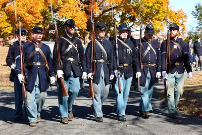 Remains of nearly 30 Civil War veterans found in a funeral home's storage are laid to rest