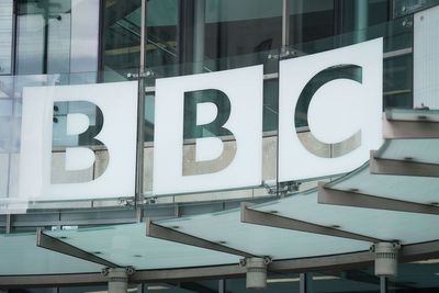 BBC chairman says ‘reforming’ or ‘replacing’ licence fee still on the table