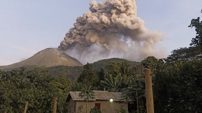 Indonesia volcano eruption kills at least 10