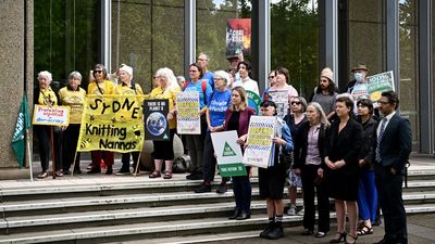 Arrests 'not the only point' of coal port blockade