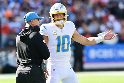 Chargers HC Jim Harbaugh applauds complete team effort in second consecutive blowout win