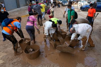 Spain Unveils Aid Plan A Week After Catastrophic Floods