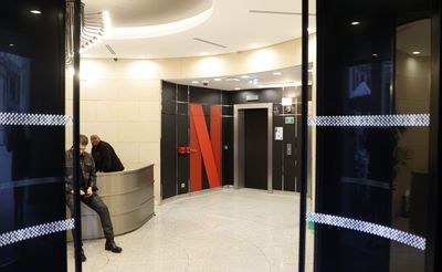 Netflix offices in Paris raided by authorities in tax probe