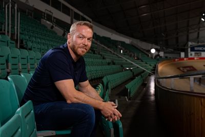 Sir Chris Hoy says cancer diagnosis came 'completely out of the blue'