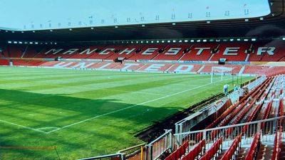 Manchester United fans in favour of leaving Old Trafford