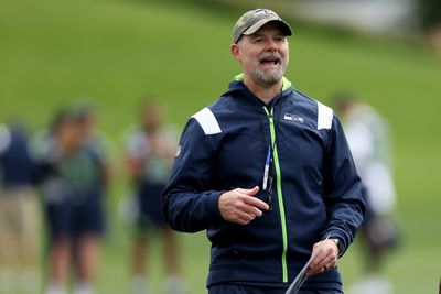 Seahawks HC Mike Macdonald criticizes OC Ryan Grubb