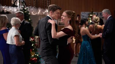 Five Gold Rings: release date, trailer, cast and everything we know about the Hallmark Christmas movie