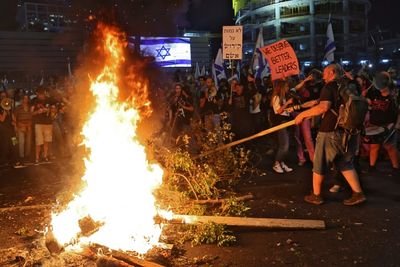 Thousands In Tel Aviv Protest Israel Defence Minister's Sacking