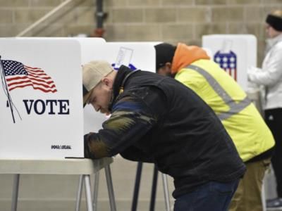 Final Polls Closing In Key States, Arkansas Next