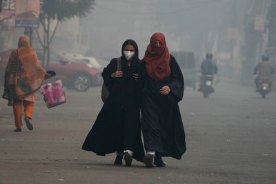 Lahore: Record-high pollution sickens thousands in world’s most polluted city