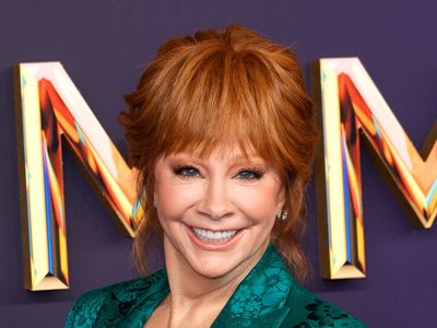 Reba McEntire debuts new hairdo in midst of chaotic US election: ‘Reba, not now’