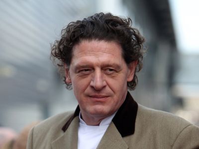 Marco Pierre White passionately defends chefs using microwaves