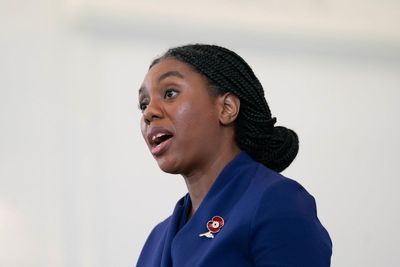 Watch: Kemi Badenoch challenges Keir Starmer in first PMQs for new-look opposition
