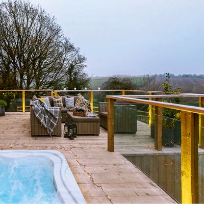 How to store a hot tub in winter - 6 steps to successfully winterise your hot tub, whether you plan on using it or not