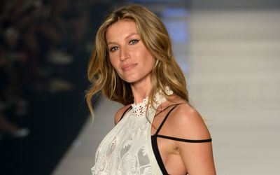 Gisele Bündchen's entryway opens to a statement floating glass staircase – the architectural elements offer a new way to introduce modernity to your foyer