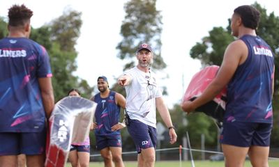 Geoff Parling: ‘It’s hard at times, but we’ve got some bloody good players’