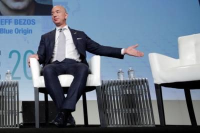 Jeff Bezos Congratulates Donald Trump On Re-Election Victory