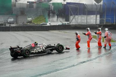 Hulkenberg: Brazil GP marshals "partying" after rescuing Haas driver before black flag