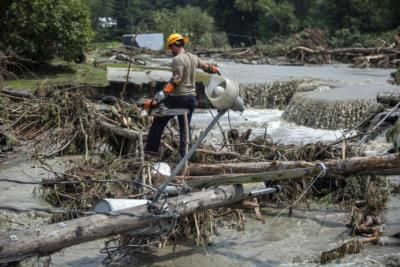 Three Drown In Missouri Floods, Including Two Poll Workers