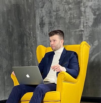 Perulla: Pioneering Innovation in Boat Construction