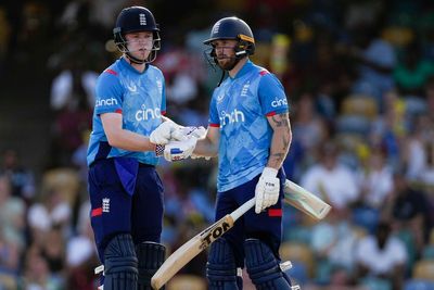 Phil Salt and Dan Mousley keep England alive after top-order collapse in decider