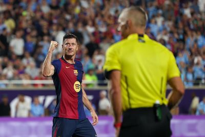 Crvena zvezda 2-5 Barcelona Highlights: Lewandowski At The Double