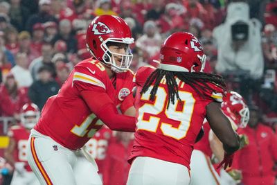 Patrick Mahomes, Kareem Hunt listed on Chiefs’ Wednesday injury report