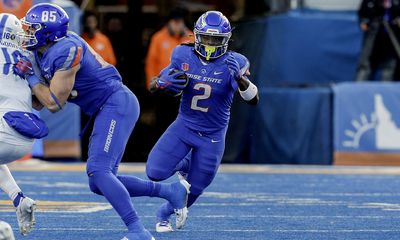 Record-breaker Jeanty stakes claim to Heisman Trophy