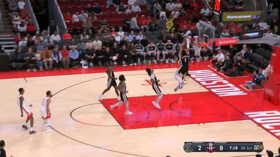 Victor Wembanyama Aggressively Denied Jalen Green's Attempt at Posterizing Dunk