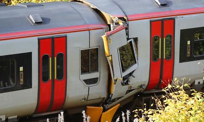 Train safety system failed in moments before fatal crash in Wales, investigation shows